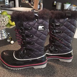 Women’s Sorel winter boots